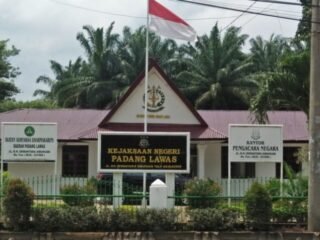 Kejagung RI Periksa Tiga Jaksa Kejari Padang Lawas Terkait Dugaan Penerimaan Dana Desa Rp15 Juta