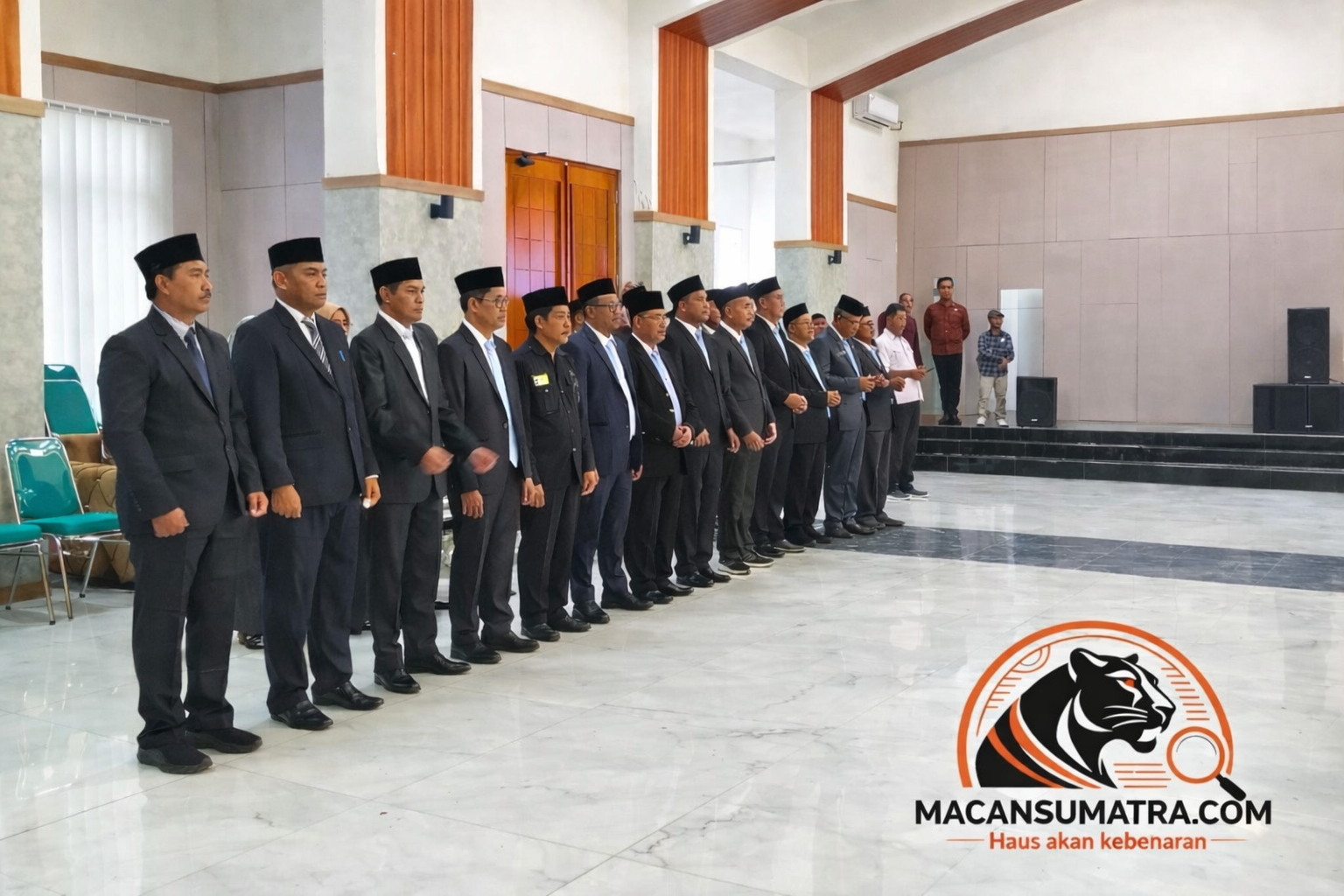Bupati Halsel Hasan Ali Basam Kasuba melantik pejabat eselon II