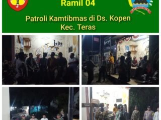 Babinsa Teras Pimpin Patroli Siskamling Desa Kopen, Perkuat Keamanan WargaKeamananKondusif