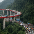 Kemacetan Panjang Kelok Sembilan, Arus Kendaraan Padat 24 Maret 2026