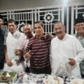 Suasana buka puasa bersama PSP Padang di kediaman Jhoni Irwandi Siteba