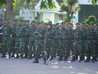 Panglima TNI saat amanat upacara di Makorem Madiun