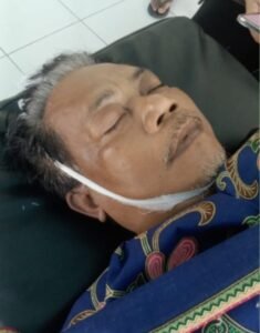Almarhum Kang Maya saat berada di RS Tentara Dr. Reksodiwiryo Padang.