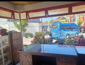 Polsek padang timur pantau SPBU marapalam