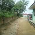 Jalan rusak menuju SMPN 10 Tualang
