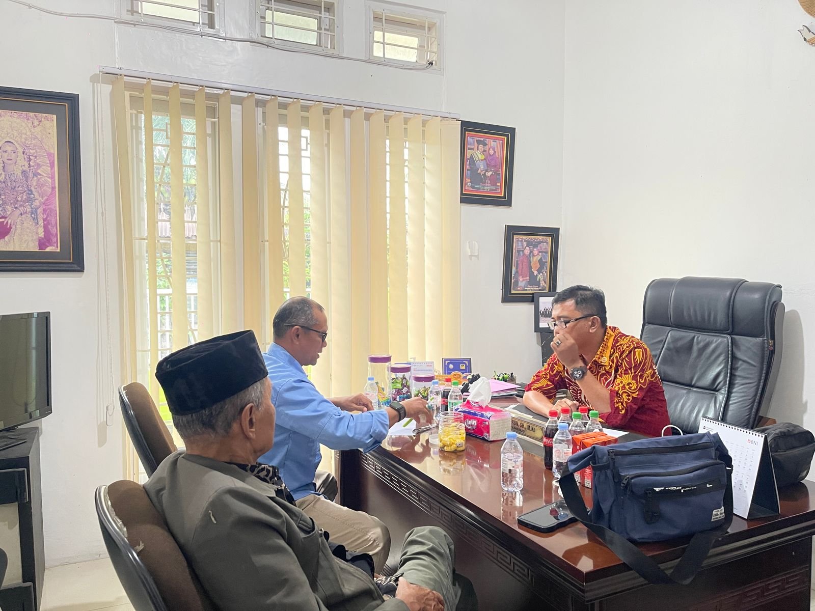 Rapat Tim Penjajakan Pengadaan Tanah Kantor LKAAM Kabupaten Pesisir Selatan di Painan