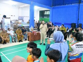 Turnamen Bulutangkis Anak Nagari Cup I 2026 Resmi di Tutup , Fadly Amran Harapkan Terus Lahirnya Atlet Berprestasi