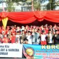 Ribuan warga mengikuti Deklarasi Anti Narkoba dan LGBT di kawasan Car Free Day depan Mapolda Sumbar, Padang.