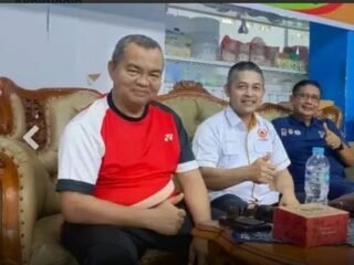 Turnamen Bulutangkis Anak Nagari Cup I Tingkat Kota Padang Resmi Dibuka, Jadi Ajang Pembinaan Atlet Muda