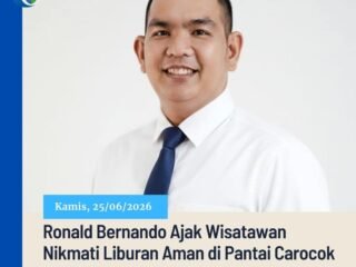 Kepala Disparbudpora Pesisir Selatan Ronald Bernando mengajak wisatawan menikmati liburan aman di Pantai Carocok Painan.
