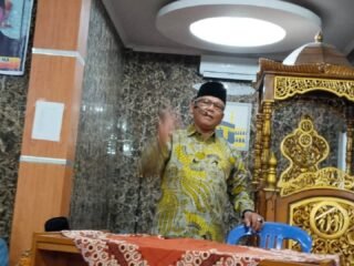 Kepala Kemenag Kota Padang Dr. H. Yasril meluncurkan Program Inovasi Sahabat Jamaah di Masjid Baiturrahman Lubuk Kilangan.