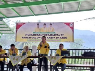 Ketua DPD Partai Golkar Pesisir Selatan bersama pengurus dan kader usai pelaksanaan Muscam di Abyan Waterpark, Kecamatan Bayang, Senin (13/7/2026).