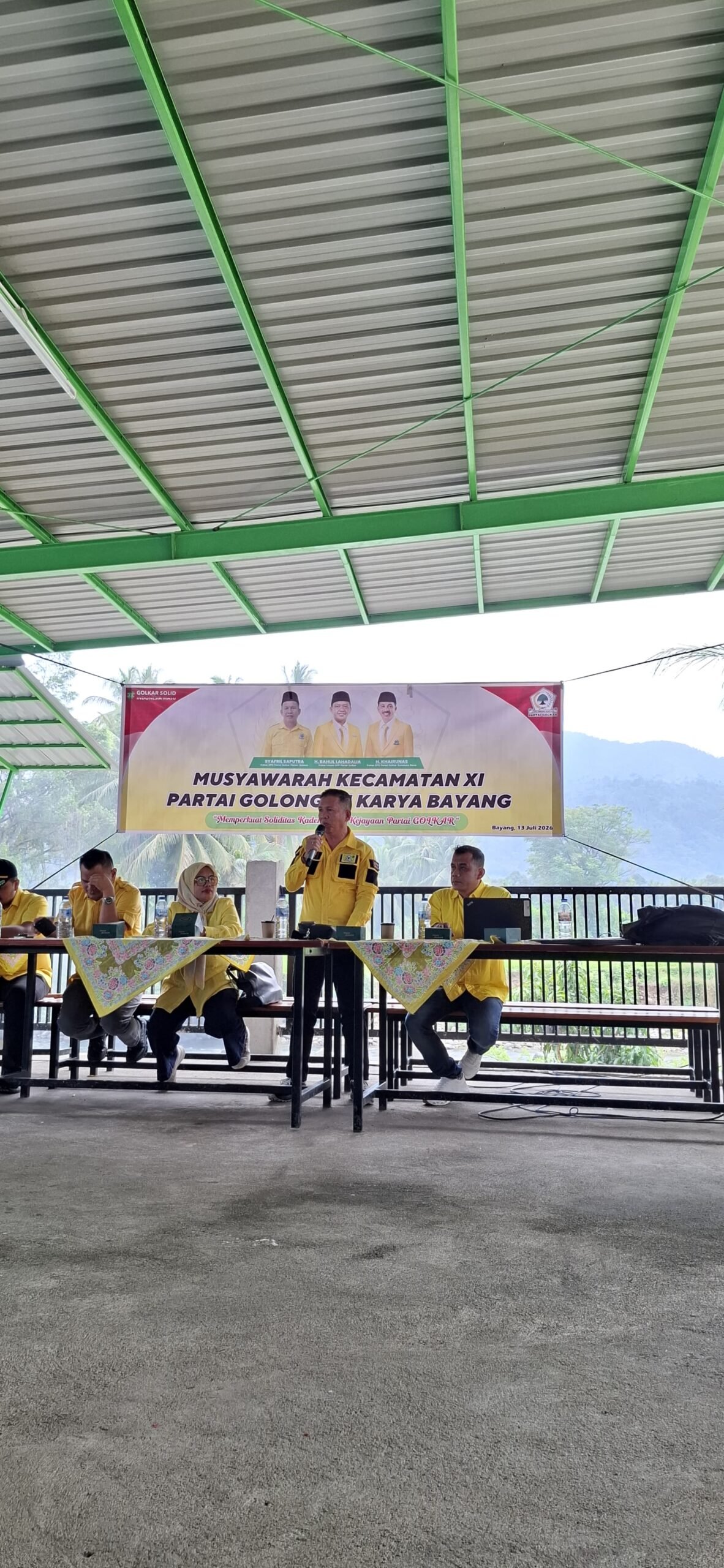 Ketua DPD Partai Golkar Pesisir Selatan bersama pengurus dan kader usai pelaksanaan Muscam di Abyan Waterpark, Kecamatan Bayang, Senin (13/7/2026).