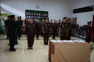 Prosesi pengambilan sumpah jabatan pejabat Kejari Pesisir Selatan.