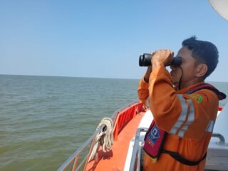 Kapal TKI Tenggelam di Perairan Pulau Rupat, Tiga Orang Masih Dalam Pencarian.