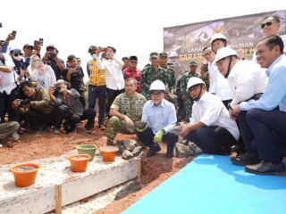 Timbunan Sampah Disulap Jadi Solar, Kasad: Target Kita Setahun Rampung