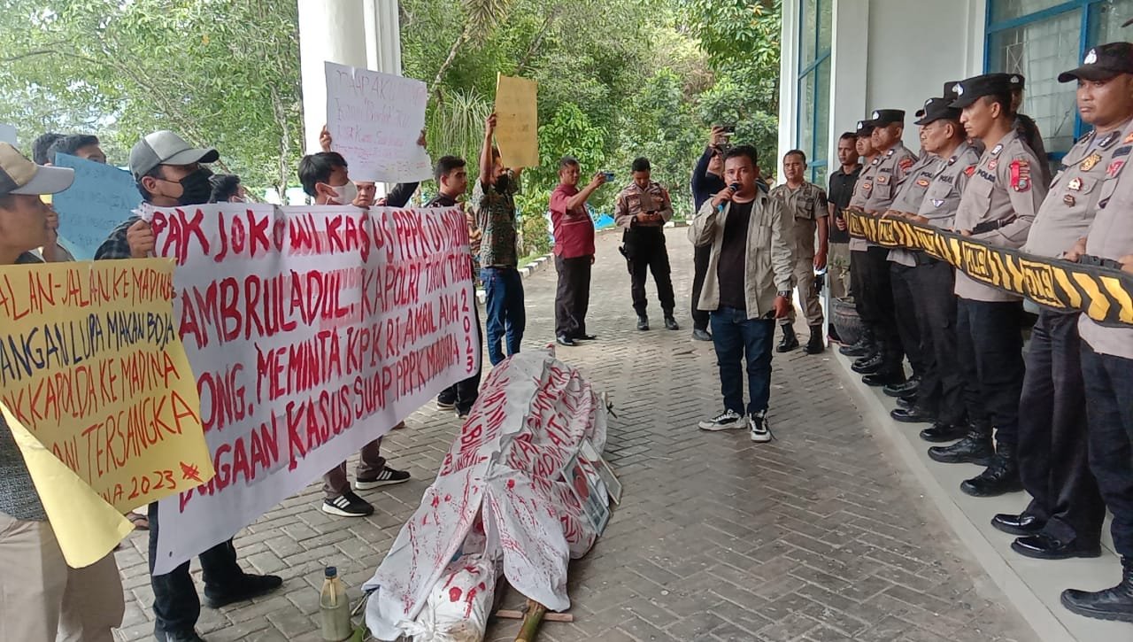 AMP2K MADINA PENERTIBAN TAMBANG