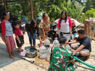 Koramil 06/Batuwarno Bantu Air Bersih untuk 100 KK di Tiga Dusun Desa Tegiri   