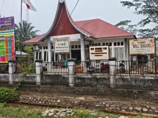 Pilwana Rawang Gunung Melelo Memanas, Warga Tuntut Keadilan